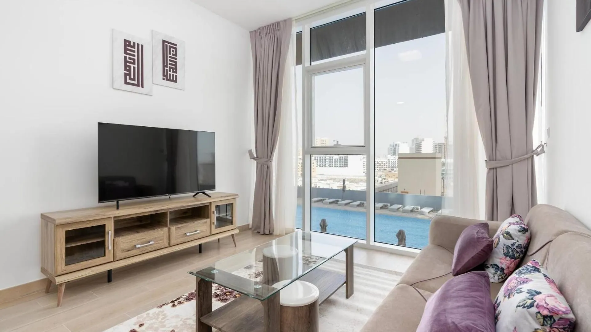 דובאי Lovely 1 Bedroom Apartment In Jumeirah Village Circle 0*,  איחוד האמירויות הערביות