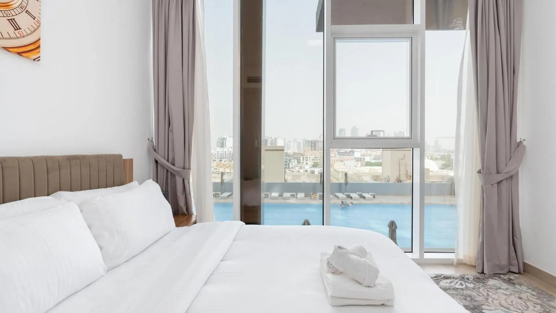 Lovely 1 Bedroom Apartment In Jumeirah Village Circle Dubai Förenade Arabemiraten